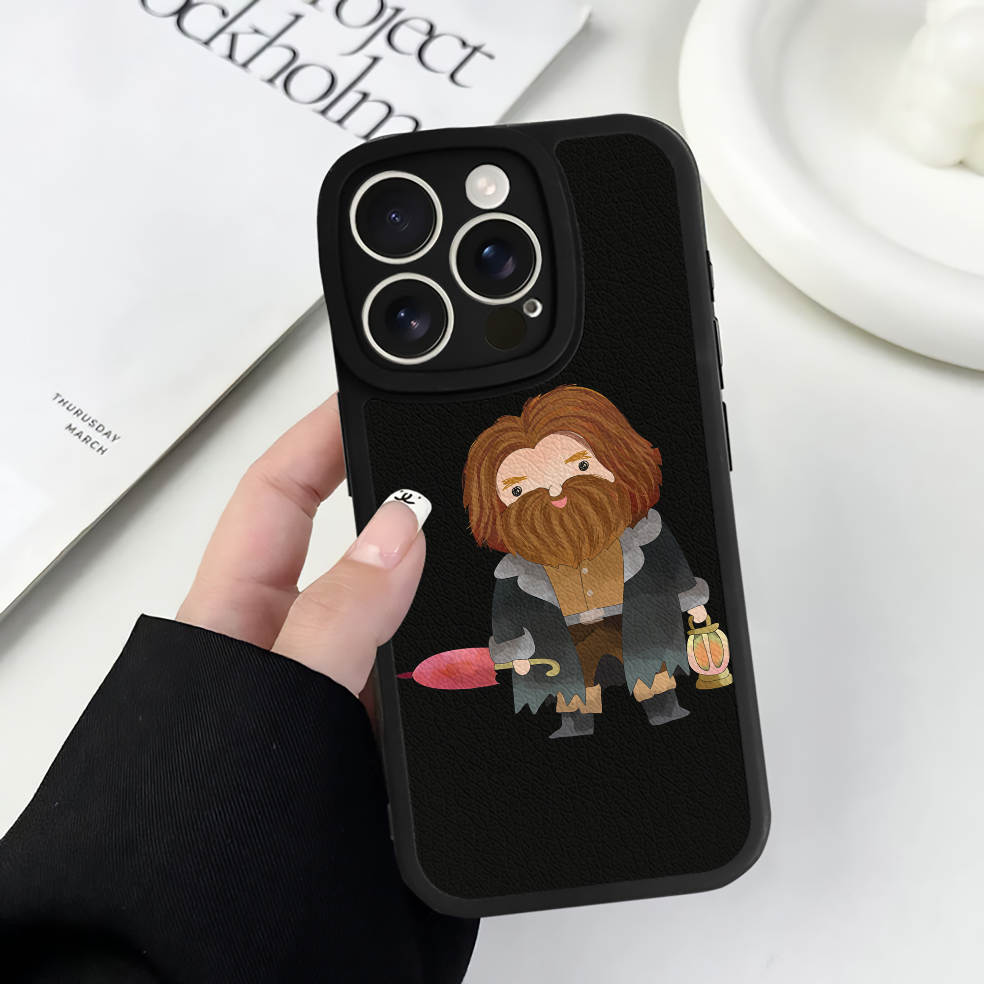 （画像用） Harry Potter ハリー・ポッターシリーズ 【iPhone 16シリーズ対応】シリコンスマホケース（レザー調） 材質：シリコン